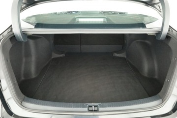 Toyota Corolla XII Sedan 1.8 Hybrid 122KM 2022 Toyota Corolla 1.8 Hybrid, Salon Polska, zdjęcie 10