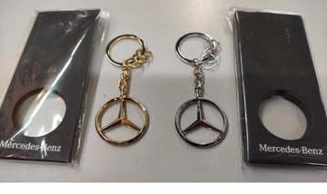 BRELOK ORYGINAŁ MERCEDES PREZENT ZŁOTY