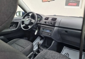 Skoda Fabia II Kombi Facelifting 1.2 TSI 85KM 2012 Skoda Fabia Lift SLICZNA 1.2 TSI Benzyna BOGATA WERSJA Family 2013r Zadbana, zdjęcie 5