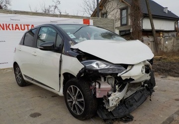 Toyota Yaris III Hatchback 5d Facelifting 2017 1.5 Dual VVT-iE 111KM 2019 Toyota Yaris Y20 Okazja 1.5 Benzyna 111KM, zdjęcie 1
