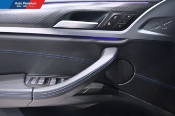 BMW X3 G01 SUV Facelifting 2.0 30i 245KM 2022 BMW X3 xDrive30iFV23Fotele SportoweService InclusiveSkorzana Kierownica, zdjęcie 10