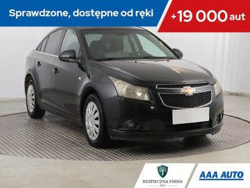 Chevrolet Cruze Sedan 1.8 16V DOHC 141KM 2011 Chevrolet Cruze 1.8 i 16V, Klima, Klimatronic