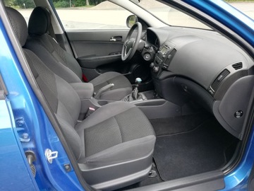 Hyundai i30 I CW 1.4 DIHC CVVT 109KM 2009 Hyundai i30 I 1.4 16V 109CV BlueDr. GPL Special, zdjęcie 27