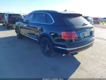 Bentley Bentayga 2017 Bentley Bentayga W12 2017 6.0 Benzyna 600KM, zdjęcie 10