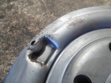 KOLO DVOUHMOTNÉ 04E105266K VW AUDI SKODA 1.5TSI LUK