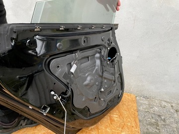 BMW 4 F36 DVEŘE LEVÉ ZADNÍ LEVÝ BARVA 475