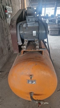 Компрессор масляный поршневой компрессор Alup 15 кВт 15,5 бар 1000л