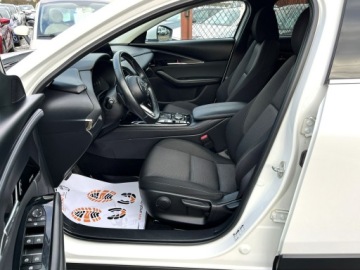 Mazda CX-30 2.0 SKYACTIV-G 150KM 2021 Mazda CX-30 2.0 AWD/Automat / Navi /Kamera 360, zdjęcie 32