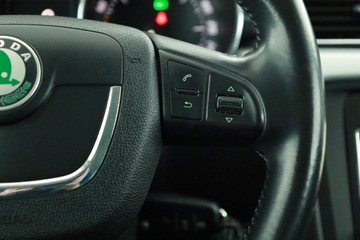 Skoda Superb II Kombi 2.0 TDI CR DPF 140KM 2012 Skoda Superb 2.0 TDI, DSG, Navi, Xenon, Klima, zdjęcie 14