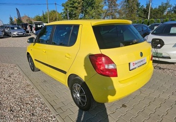 Skoda Fabia II Hatchback 1.2 i HTP 12V 70KM 2010 Skoda Fabia swiezo sprowadzony, przygotowany d..., zdjęcie 2