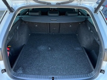 Skoda Octavia IV Kombi Plug-in 1.4 TSI iV Plug-In Hybrid 204KM 2024 Skoda Octavia 1.4 TSI Plug-In Hybrid Style DSG Pakiet SelectionSalon Polsk, zdjęcie 18