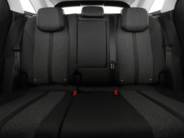 Peugeot 3008 II Crossover 1.2 PureTech 130KM 2020 Peugeot 3008 Automat Hak Navi Kamera cofania, zdjęcie 17