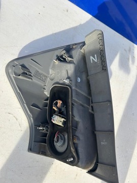 PRIUS PLUS FACELIFT SVĚTLO PRAVÁ ZADNÍ