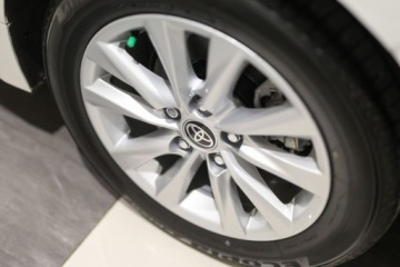 Toyota Corolla XII Sedan Facelifting 1.8 Hybrid 140KM 2023 Toyota Corolla 1.8 Hybrid Comfort Tech Oferta Dealera 1.8 Hybryda 140KM, zdjęcie 35