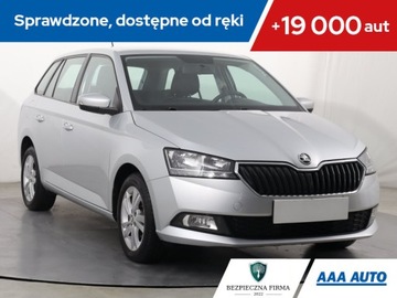 Skoda Fabia III Kombi Facelifting 1.0 TSI 95KM 2021 Skoda Fabia 1.0 TSI, Salon Polska, Serwis ASO