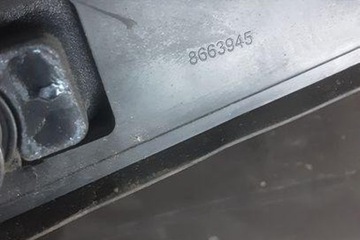 KOMPLET STŘEŠNÍ NOSIČ STŘECHA VOLVO XC70 II 8663945 3.2L GASOLINE 179KW 2012