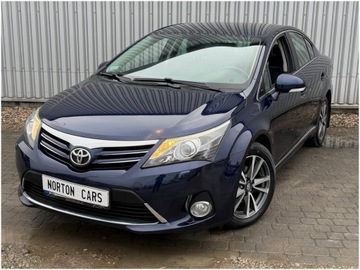 Toyota Avensis III Sedan Facelifting 2.0 D-4D 124KM 2013 Toyota Avensis sedan, zdjęcie 2