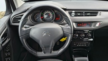 Citroen C3 II Hatchback facelifting 1.2 VTi 82KM 2015 Citroen C3 1,2 Benzyna 82KM, Klima, El.lusterka,Cz, zdjęcie 11