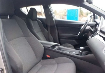 Toyota C-HR I Crossover 1.8 Hybrid 122KM 2017 Toyota C-HR Okazja 1.8 Hybryda 122KM, zdjęcie 14