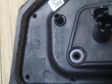 TOYOTA YARIS IV КРЕПЛЕНИЕ ЗЕРКАЛА ПРАВОГО OE