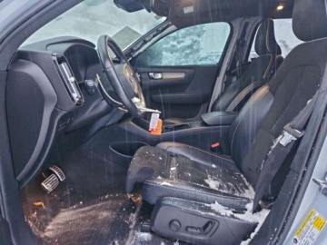 Volvo XC40 2021 Volvo XC 40 Recharge 2021 Elektryczny 402KM, zdjęcie 7