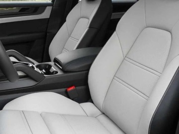 Porsche Cayenne III SUV Facelifting 3.0 353KM 2025 PORSCHE Cayenne Coupe Black Edition Suv 3.0 (353KM) 2025, zdjęcie 3