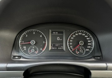 Volkswagen Touran II 1.6 TDI 105KM 2010 Volkswagen Touran 1.6 TDI, Nawigacja Kamera cofania Android Radio 1.6, zdjęcie 13