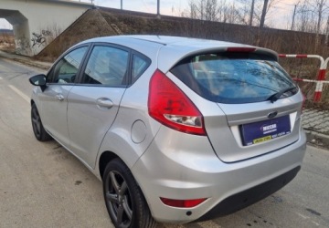 Ford Fiesta VII Hatchback 5d 1.4 Duratec 96KM 2009 Ford Fiesta 1.4 97KM Oryginal Alu Zarejestrowany 1.4 Benzyna 97KM, zdjęcie 5