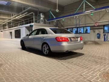 Mercedes Klasa E W212 Limuzyna 350 CDI BlueEFFICIENCY 231KM 2009 Mercedes W212 E350 CDI Bluetec 7G 2009r Bogate wyposażenie!, zdjęcie 3