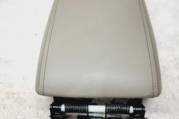 LOKETNÍ OPĚRKA KIA SORENTO II (XM) 84660C5000BHH 2.2L DIESEL 2016