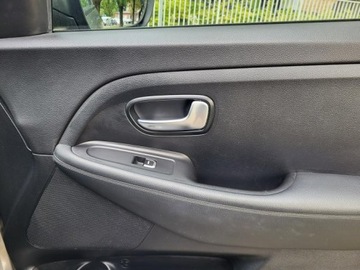 Kia Carens IV Minivan Facelifting 1.6 GDI 135KM 2018 KIA CARENS 1.6l GDI benzyna 135KM Salon PL 1 Właścicielka Serwisowany ASO, zdjęcie 32