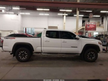 Toyota Tacoma II 2023 Toyota Tacoma Trd Off Road 2023 3.5 Benzyna 278KM, zdjęcie 6