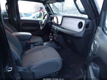 Jeep Wrangler IV 2024 Jeep Wrangler 4-Door Willys 2024 3.6 Benzyna 285KM, zdjęcie 9