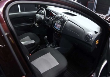 Dacia Sandero II Stepway TCe  90KM 2016 Dacia Sandero 0.9 Benzyna_ 90KM_Klimatyzacja_Nawigacja_ Benzyna 90KM, zdjęcie 8