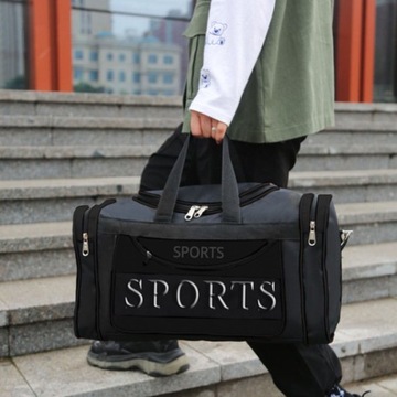 TORBA SPORTOWA PODRÓŻNA TURYSTYCZNA FITNESS BAGAŻ NA RAMIĘ TRENING CZARNA