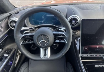 Mercedes AMG GT C190 Coupe 4d Facelifting 4.0 63 585KM 2025 Mercedes-Benz AMG GT GT 63 4m Coupe Pakiet wyposazenia Premium Plus 4.0, zdjęcie 10