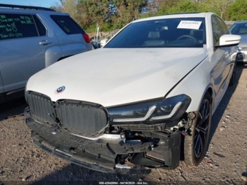 BMW Seria 5 G90-91 2023 BMW Seria 5 M550 I xDrive 2023 4.4l 4.4 Benzyna 523KM, zdjęcie 7