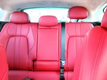 Maserati Levante 2023 Maserati Levante Modena, 2023r., 4x4, 3.0L 3.0 Benzyna 424KM, zdjęcie 8