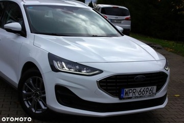 Ford Focus IV Kombi Facelifting 1.0 EcoBoost 125KM 2023 Ford Focus Ford Focus 1.0 EcoBoost Titanium Benzyna 125KM, zdjęcie 4