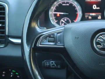 Skoda Karoq Crossover 2.0 TDI 150KM 2018 Skoda Karoq 2.0 TDI, Salon Polska, Serwis ASO, zdjęcie 20