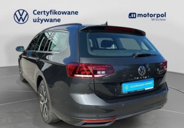 Volkswagen Passat B8 Variant Facelifting 1.5 TSI EVO 150KM 2023 Volkswagen Passat Variant Business Pakirty, ACC, Podgrzewany fotel ergoCo, zdjęcie 11