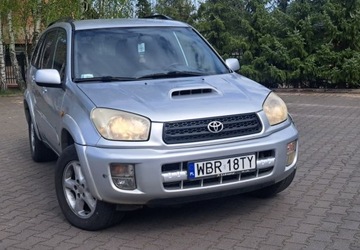 Toyota RAV4 II 2.0 16V D-4D 116KM 2002 Toyota RAV4 Toyota RAV4 2.0 D-4D 4x4 2.0 Diesel 116KM, zdjęcie 6