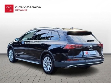 Volkswagen Golf VIII Alltrack 2.0 TDI 200KM 2022 Volkswagen Golf Alltr. 4Mot. ASO 2.0TSI 200KM bezwypadkowy pakiety panoram, zdjęcie 2