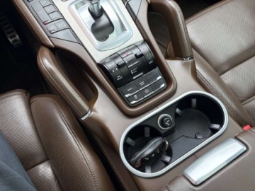 Porsche Cayenne II SUV Facelifting 4.2 D 385KM 2014 Porsche Cayenne 4.2 diesel 385 KM faktura VAT automat 4x4 zadbany za, zdjęcie 16