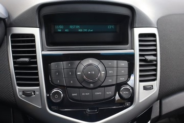 Chevrolet Cruze Hatchback 5d 1.6 16V DOHC 124KM 2011 Chevrolet Cruze 1.6 i 16V, Salon Polska, Klima, zdjęcie 12