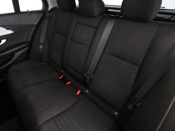 Mercedes Klasa C W205 2018 Mercedes C 180 lift automat full LED navi kamera, zdjęcie 16