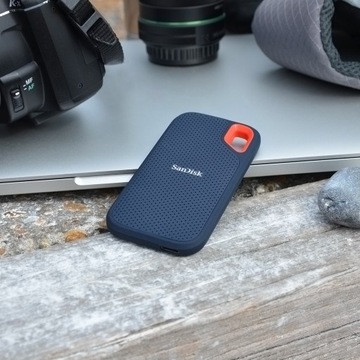 Портативный твердотельный накопитель SanDisk Extreme 500 ГБ, 1050 МБ/с