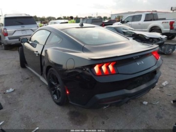 Ford Mustang VI 2025 Ford Mustang Gt Fastback 2025 5.0l 5.0 Benzyna 480KM, zdjęcie 3