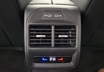 Volkswagen Passat B8 Variant Facelifting 1.5 TSI EVO 150KM 2025 Volkswagen Passat Variant 1.5eTSI 150KM DSG Business ACC HAK Kamera360 Asy, zdjęcie 16