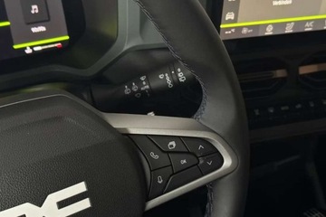 Dacia Bigster 1.2 TCe 140KM 2025 Dacia Bigster Od reki Multiview kamera Pakiet Zimowy Plus Pakiet PARKING, zdjęcie 10